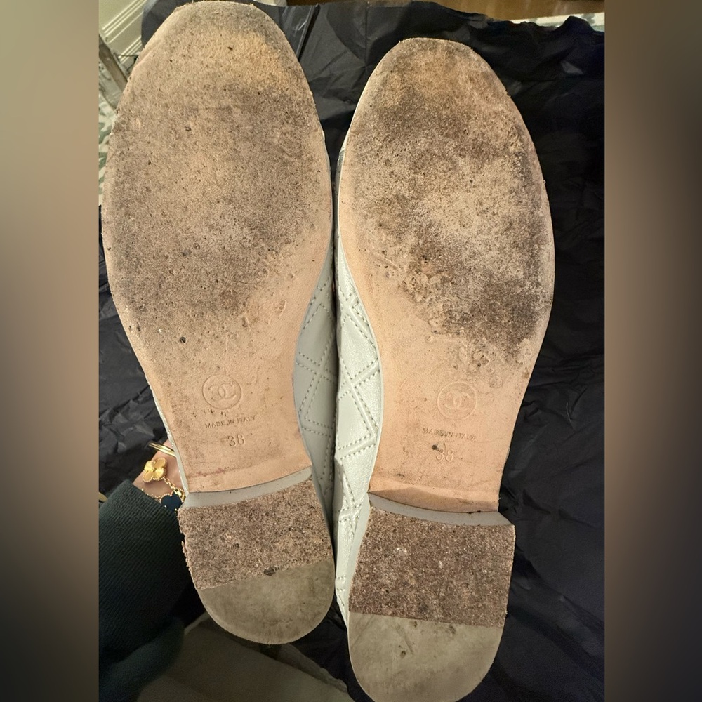 Chanel Women's Grey and White Ballet Flats - Picture 9 of 9